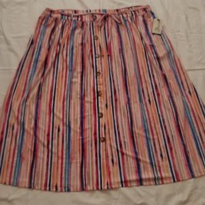 Women skirt New with tag